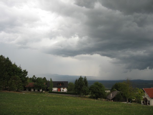 Protii Gorjancem